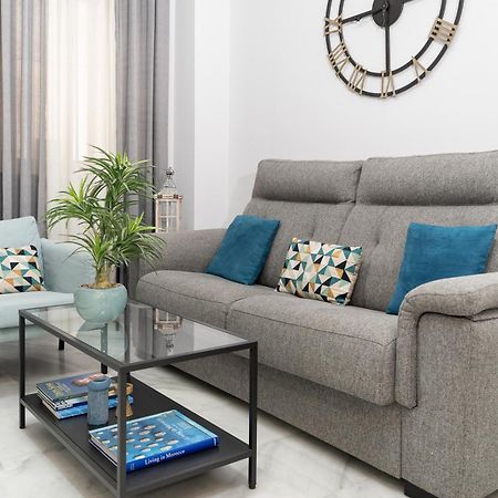 Apartamento Triana Deluxe Con Patio Privado Sevilla Eksteriør bilde