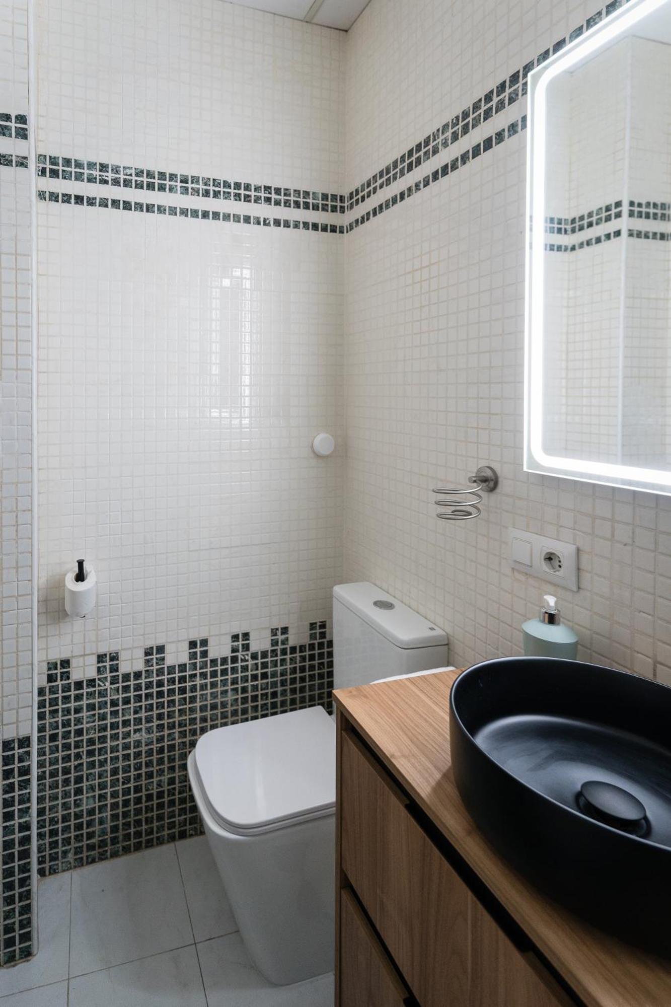 Apartamento Triana Deluxe Con Patio Privado Sevilla Eksteriør bilde