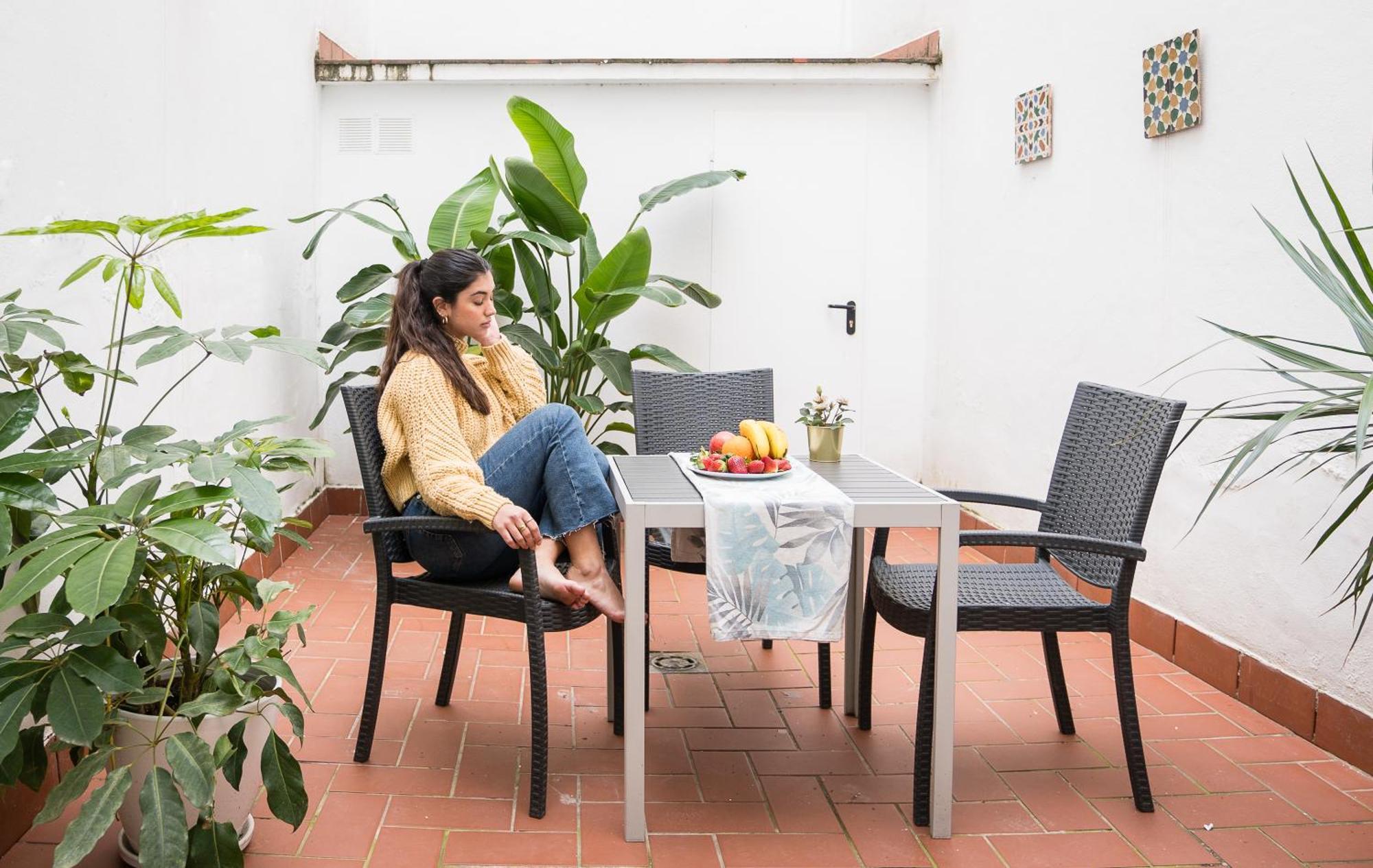 Apartamento Triana Deluxe Con Patio Privado Sevilla Eksteriør bilde